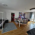 Monteurwohnungen Frankfurt Hanau Bad Vilbel Apartamento *