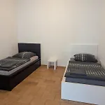 Monteurwohnungen Frankfurt Hanau Bad Vilbel Apartamento