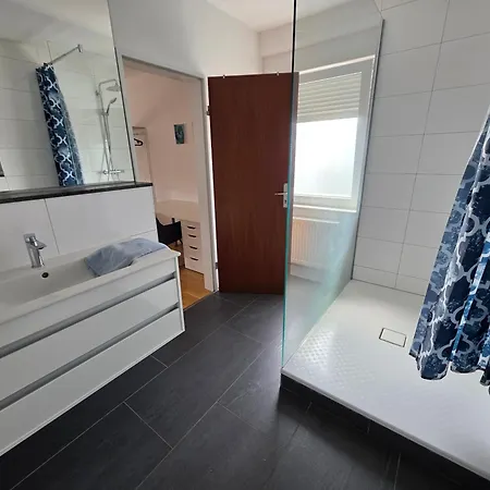 Monteurwohnungen Frankfurt Hanau Bad Vilbel Apartmán Maintal