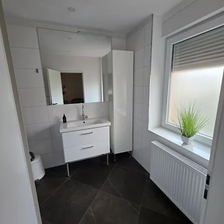 Apartmán Monteurwohnungen Frankfurt Hanau Bad Vilbel *