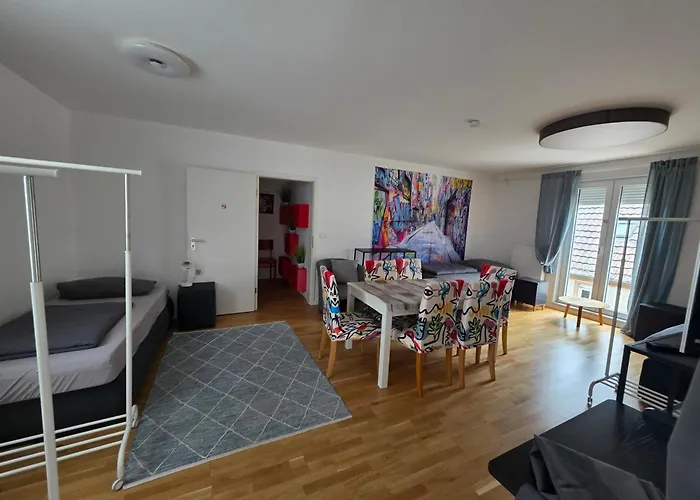 Monteurwohnungen Frankfurt Hanau Bad Vilbel Apartamento *