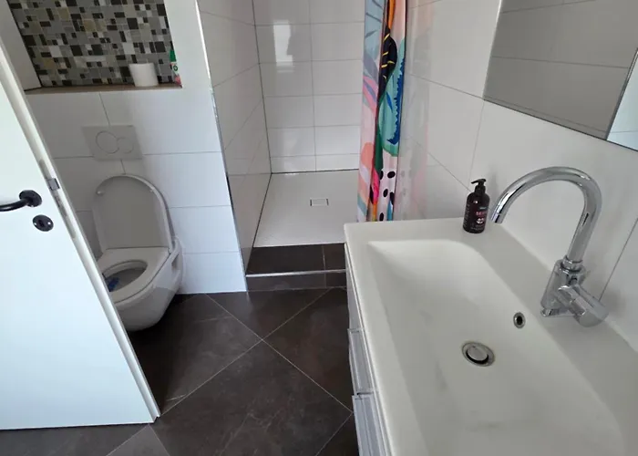 Apartamento Monteurwohnungen Frankfurt Hanau Bad Vilbel *