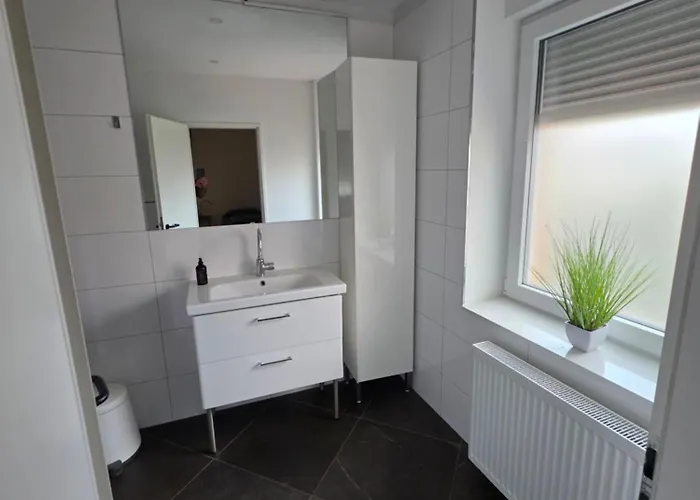 Apartamento Monteurwohnungen Frankfurt Hanau Bad Vilbel *